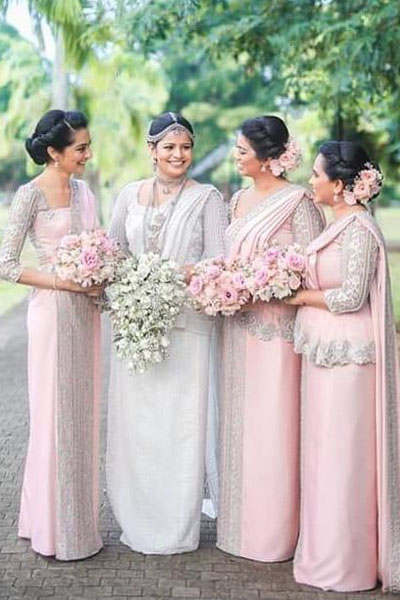 bridesmaid sarees | Bridesmaid, Indian bridesmaid dresses, Indian wedding  photography
